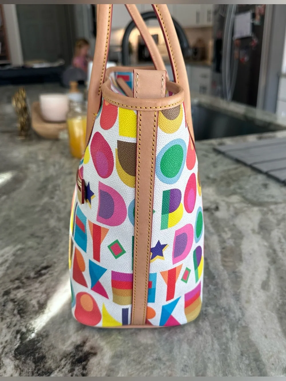 Dooney & Bourke approx measurements